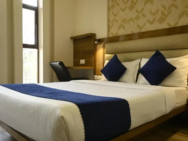 Photo 2 of 10 at Hotel Rize Inn