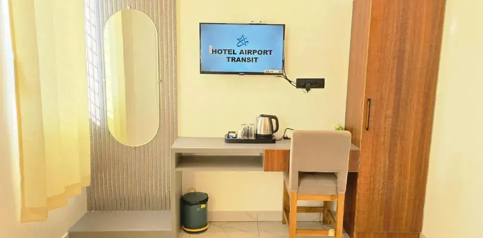 Photo 1 of 10 at Hotel Airport Transit
