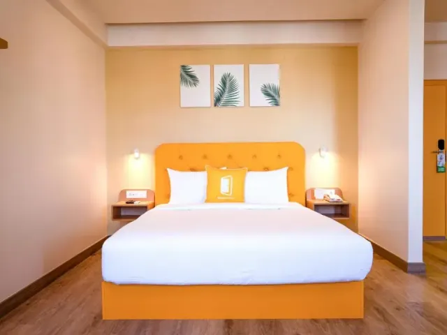 Photo 8 of 10 at Bloom Hotel - HSR Layout Sector 3