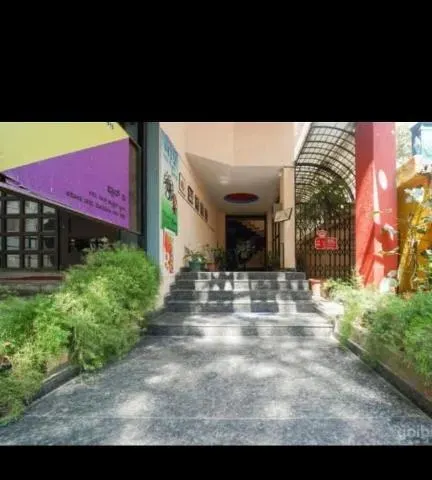 Photo 5 of 10 at Family Friendly Studio Apartment -3