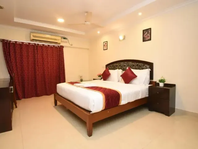 Photo 3 of 9 at Laavish 7 Hotel