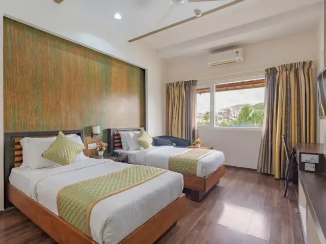 Photo 6 of 10 at R D Hotels HSR