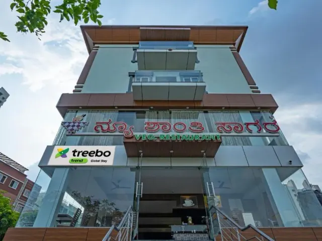Photo 2 of 10 at Treebo Global Stay, Uttarahalli