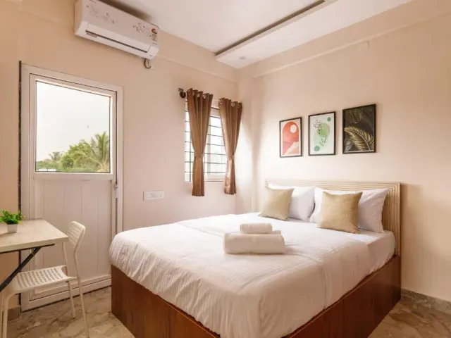 Photo 2 of 10 at OBS 1BHK with Balcony Koramangala