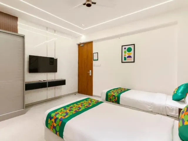 Photo 4 of 10 at Treebo Premium Tranquil Inn Marathahalli