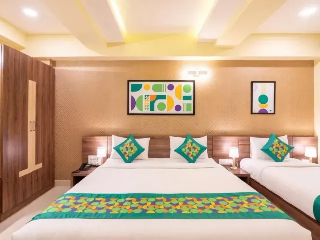 Photo 8 of 10 at Treebo Golden Stay Electronic City