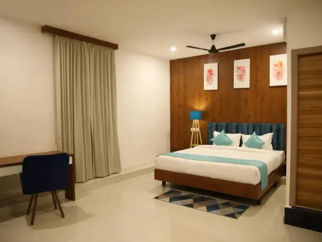 Photo 9 of 10 at Zing Rooms by GuestHouse Suites