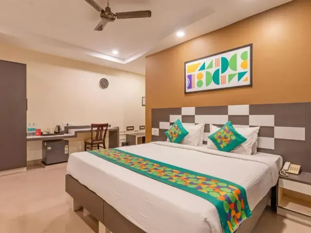Photo 2 of 10 at Treebo Premium Raj Elegance Manyata Tech Park