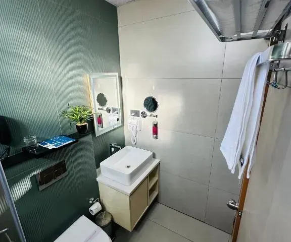 Photo 7 of 10 at ROYAL ACE BOUTIQUE HOTEL - Bhartiya City