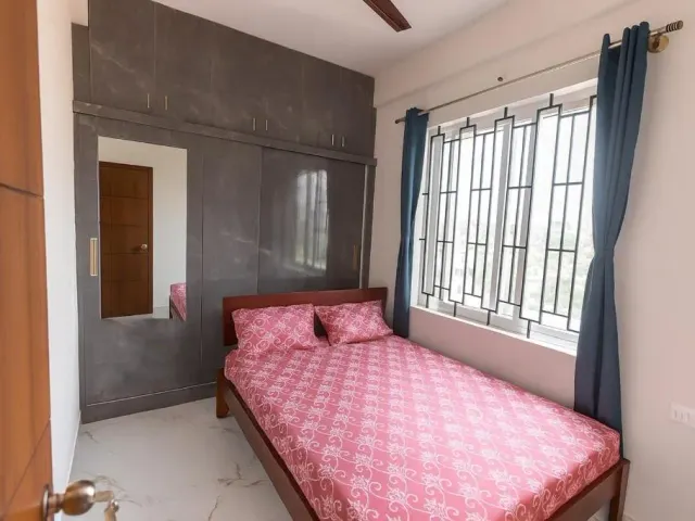 Photo 2 of 10 at 1BHK 2km From Hosa Road Metro with lift 101