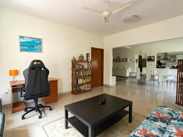 Photo 8 of 10 at Luho 206
