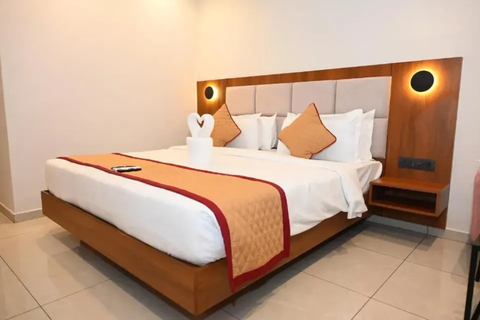 Photo 1 of 10 at Good One Suites Near Manyata Tech Park