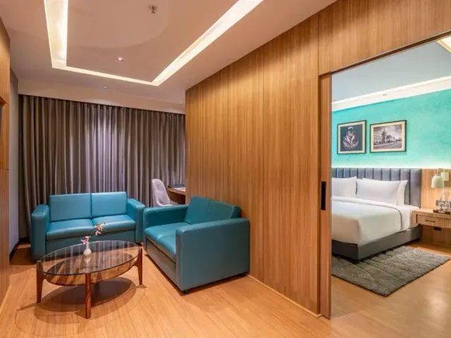 Photo 3 of 10 at Park Inn & Suites by Radisson Bengaluru Yelahanka