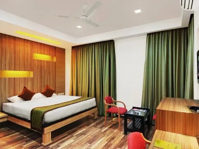 Photo 3 of 10 at Hotel City Centre Residency