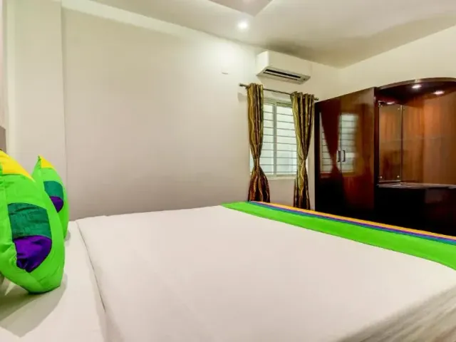 Photo 9 of 10 at Treebo The Sai Leela Suites