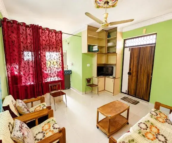Photo 4 of 10 at Cozy Green Terrace Studio Pad, 10 Mins Manyata Tech Park