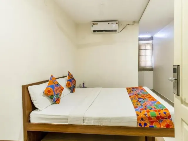 Photo 3 of 10 at FabHotel VJR HSR