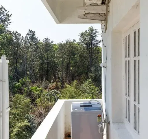 Photo 6 of 10 at Mistyblue Suites