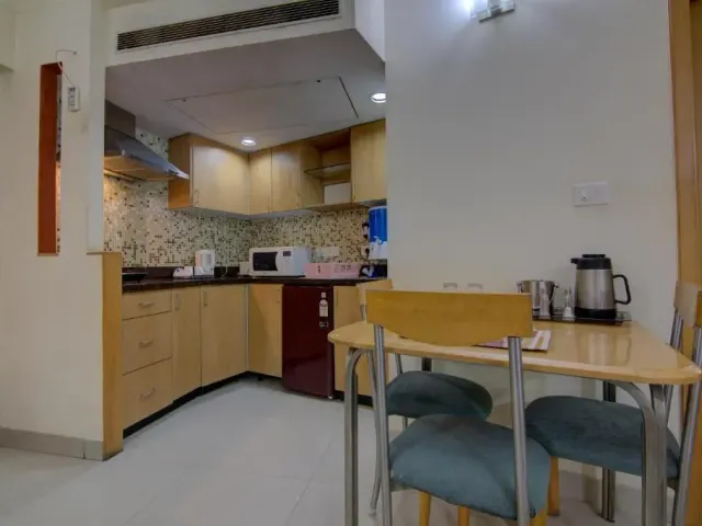 Photo 6 of 10 at Tristar Serviced Apartments