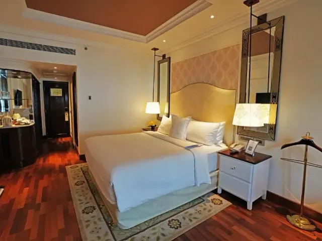 Photo 2 of 10 at ITC Windsor, a Luxury Collection Hotel, Bengaluru