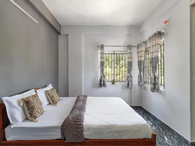 Photo 2 of 10 at Promenade 4th Block by Red Olive 2BHK Jayanagar