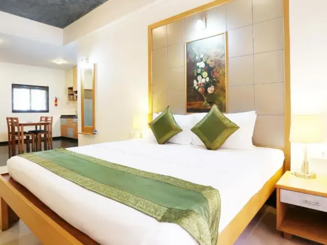 Photo 8 of 10 at Treebo Edha Suites Koramangala