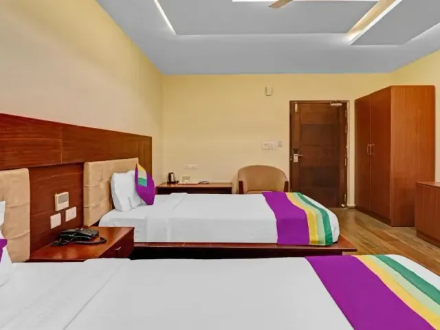 Photo 2 of 10 at Treebo Premium Runway Suites Near Prestige Tech Park