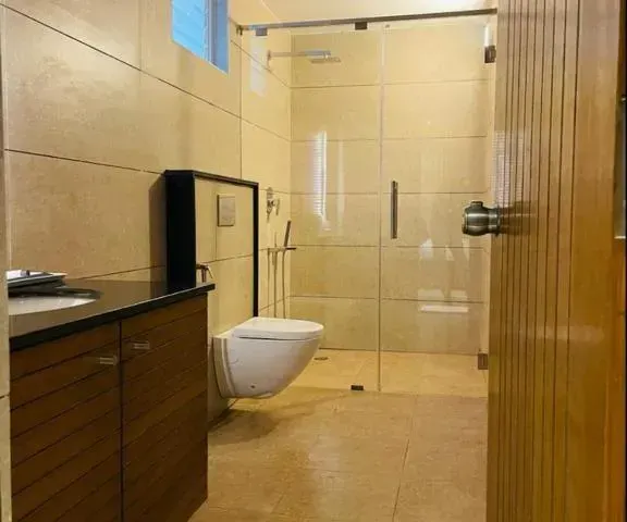 Photo 5 of 10 at Royal Ace Boutique Hotel