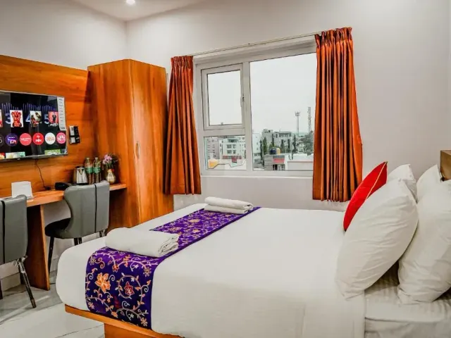 Photo 2 of 10 at Keerthis Grand Airport Hotel BLR