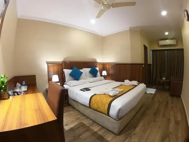 Photo 3 of 10 at Hotel Noor Empire International Kormangala