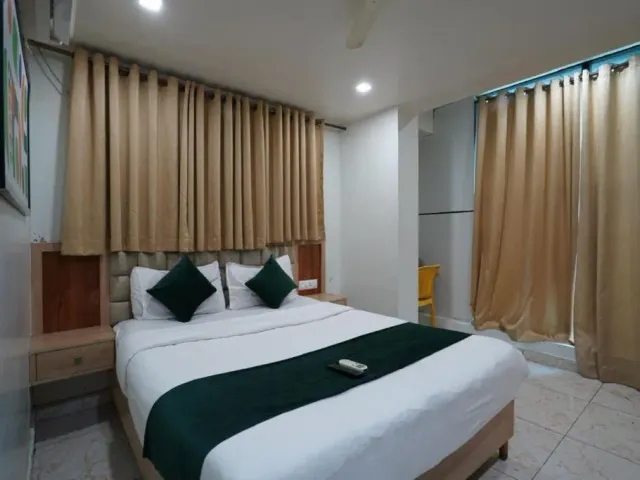 Photo 10 of 10 at Hotel Elmas