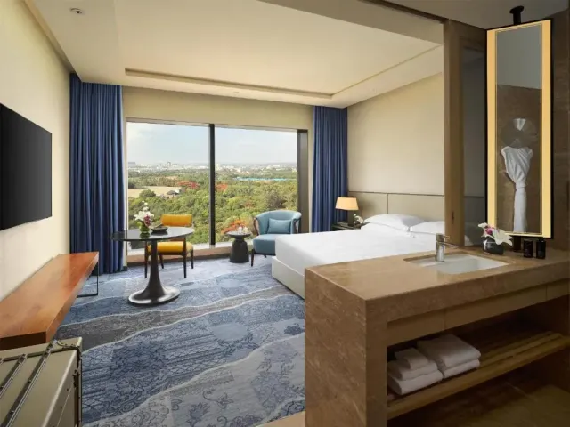 Photo 6 of 10 at The Den Bengaluru, LXR Hotels & Resorts