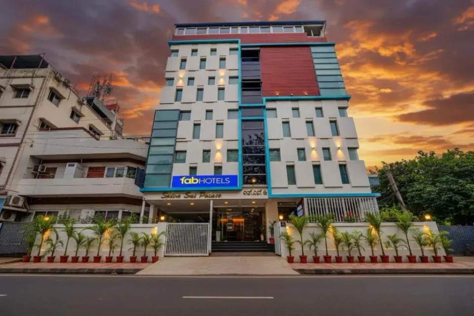 Photo 1 of 10 at FabHotel Greenwood Xpress Inn - Nr Manipal Hospital