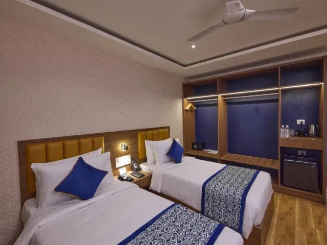 Photo 8 of 10 at Grand Continent Brookefield - A Sarovar Portico Affiliate Hotel
