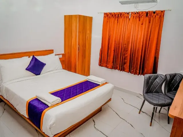 Photo 3 of 10 at Keerthis Grand Airport Hotel BLR