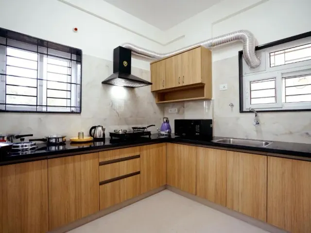 Photo 4 of 10 at Castle JP Service Apartments