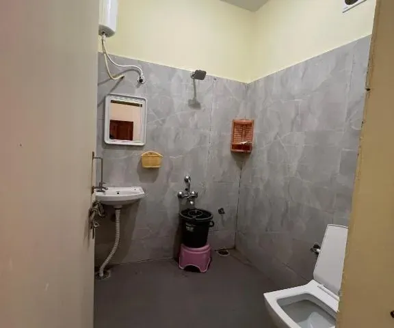 Photo 3 of 10 at 2BHK Cozy Prime Homestay Near BIEC & IKEA Bangalore