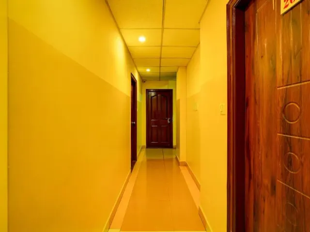 Photo 5 of 10 at Super Hotel O Mathikere Extension Bangalore Formerly Venkatadari Residency