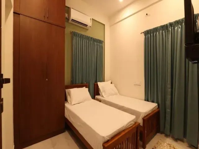 Photo 6 of 10 at Olivette Suites
