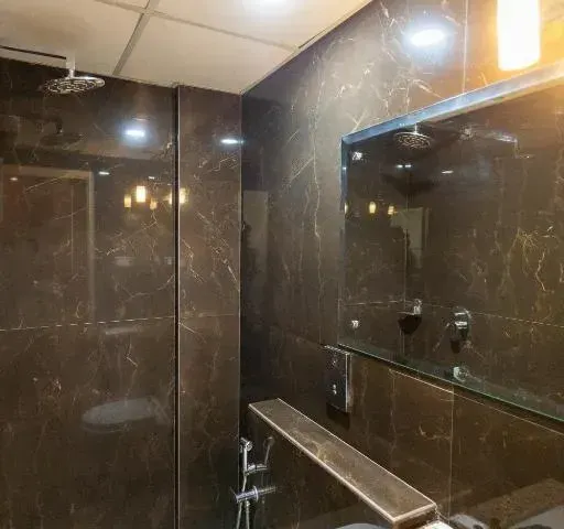 Photo 4 of 10 at Hotel Paramos Inn