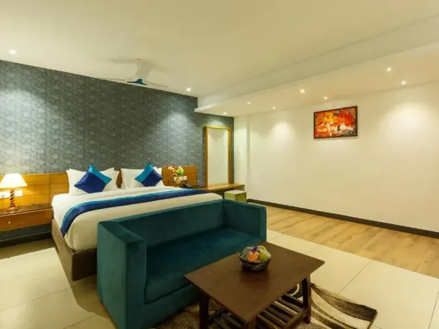 Photo 8 of 10 at Royal Ace Boutique Hotel