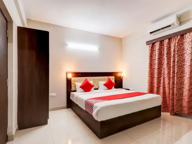 Photo 5 of 10 at Aster Suites