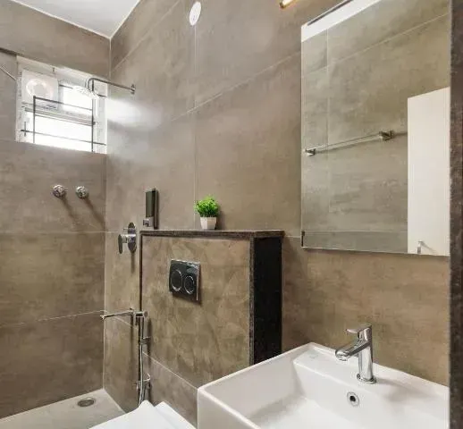 Photo 3 of 10 at OBS Luxury Suites - JP Nagar