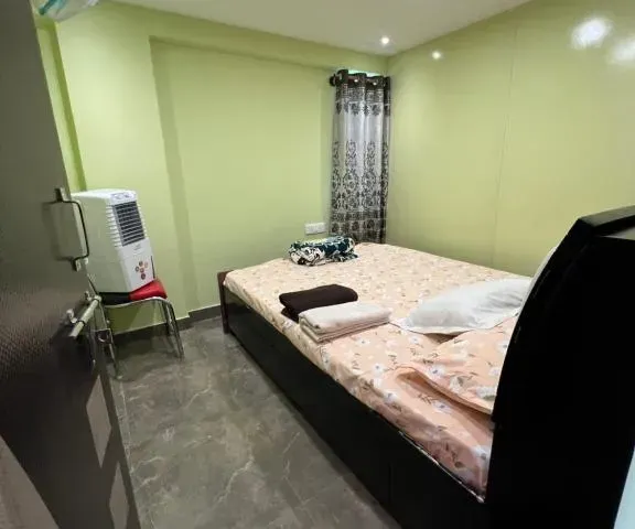 Photo 9 of 10 at 2BHK Cozy Prime Homestay Near BIEC & IKEA Bangalore