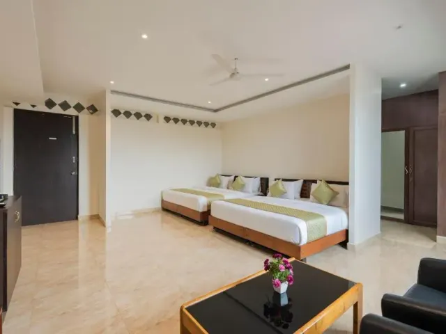Photo 8 of 10 at R D Hotels HSR
