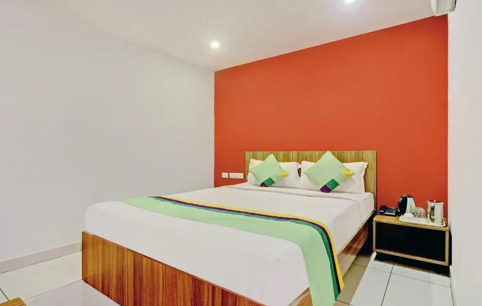 Photo 1 of 10 at Treebo Sai Suites Inn Nagavara