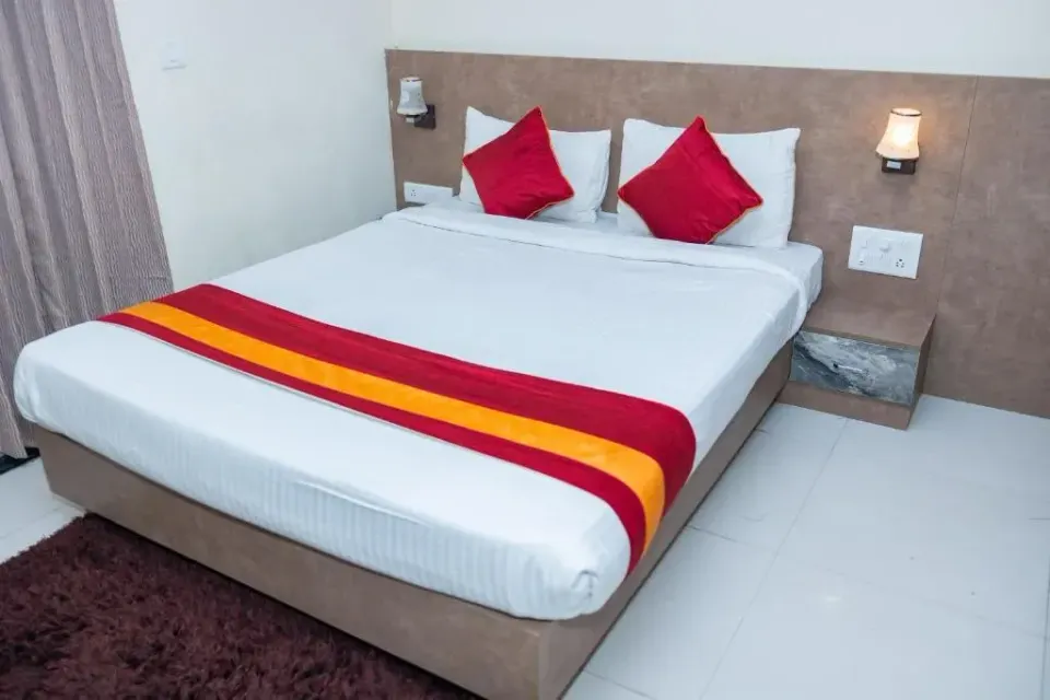 Photo 1 of 10 at Ishwerya Suites