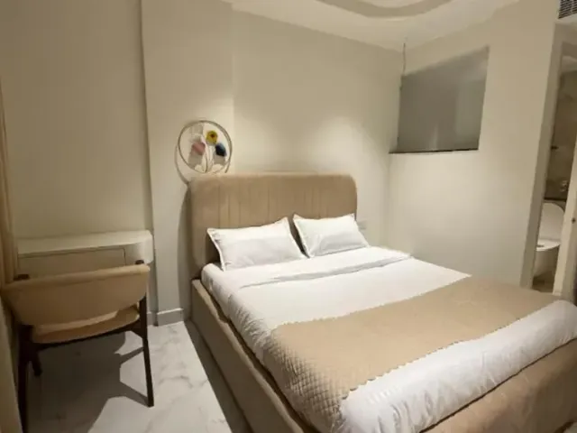 Photo 10 of 10 at Lux Living Hotel