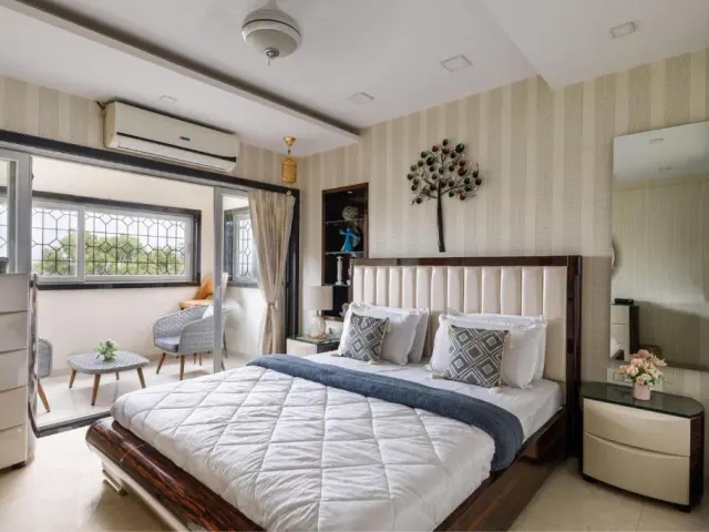 Photo 2 of 10 at Platinum Arc by Red Olive 3BHK Koramangala Blr