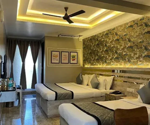 Photo 10 of 10 at Hotel LG Signature Suites